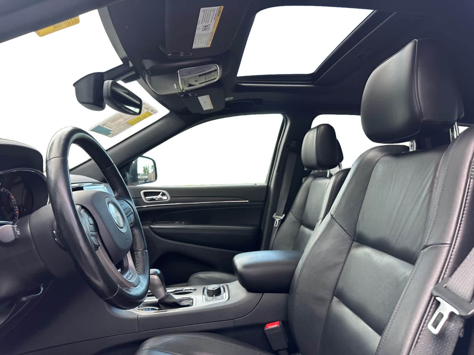 used 2020 Jeep Grand Cherokee car, priced at $24,498
