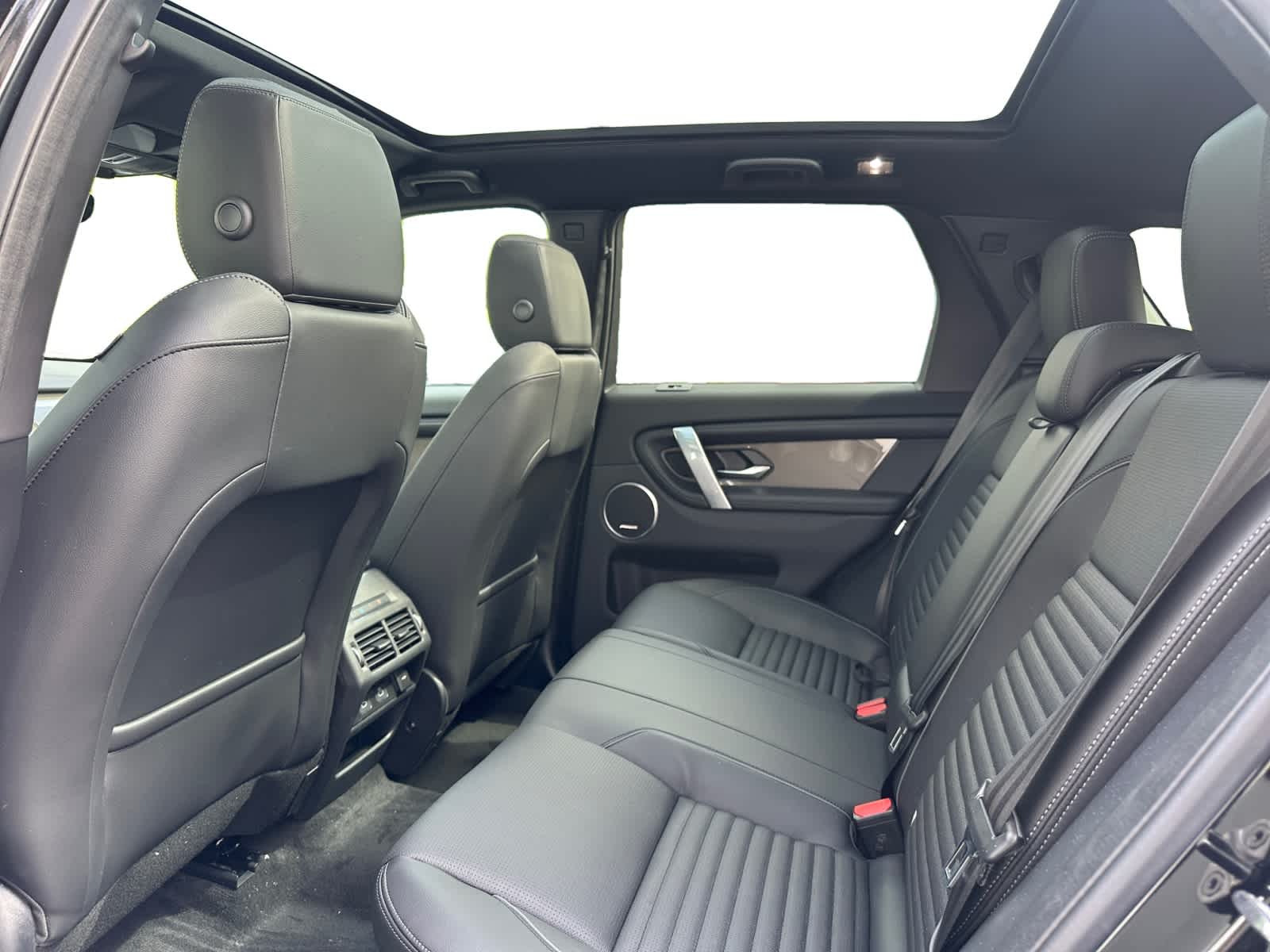 new 2025 Land Rover Discovery Sport car, priced at $57,480