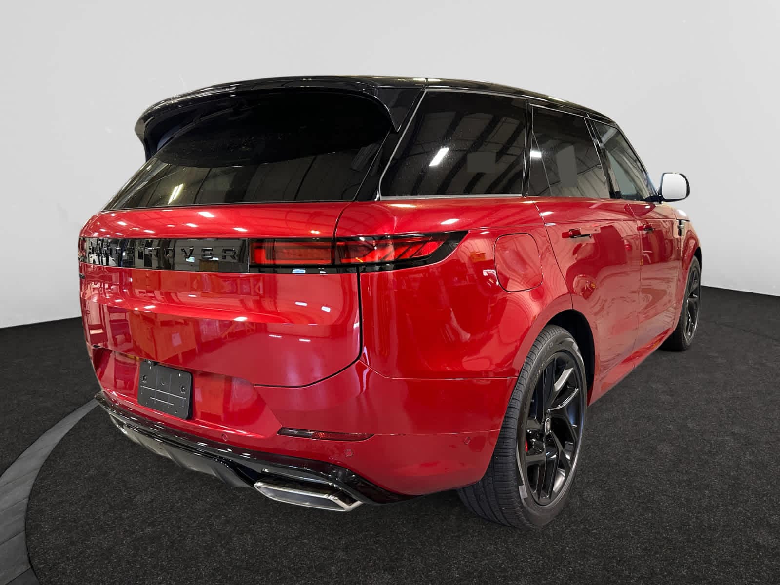 new 2025 Land Rover Range Rover Sport car, priced at $108,635