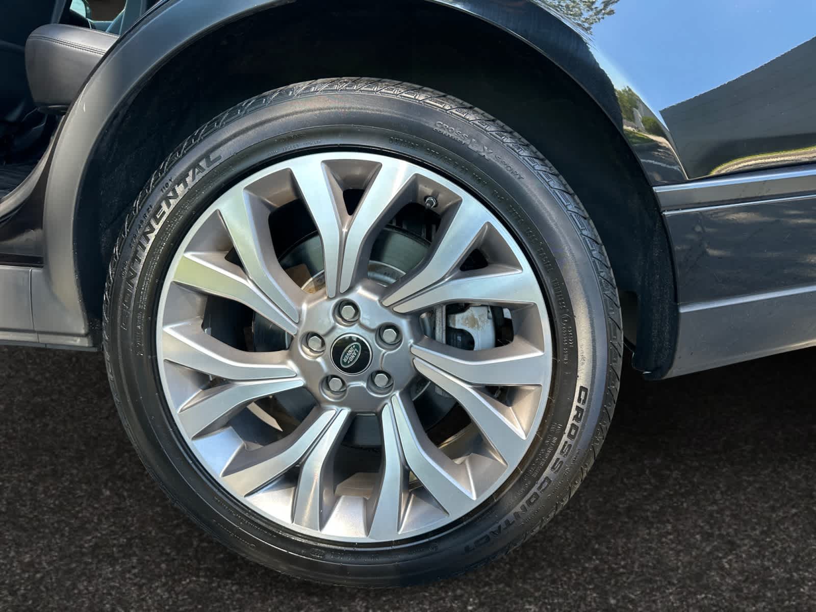 used 2018 Land Rover Range Rover car, priced at $31,998