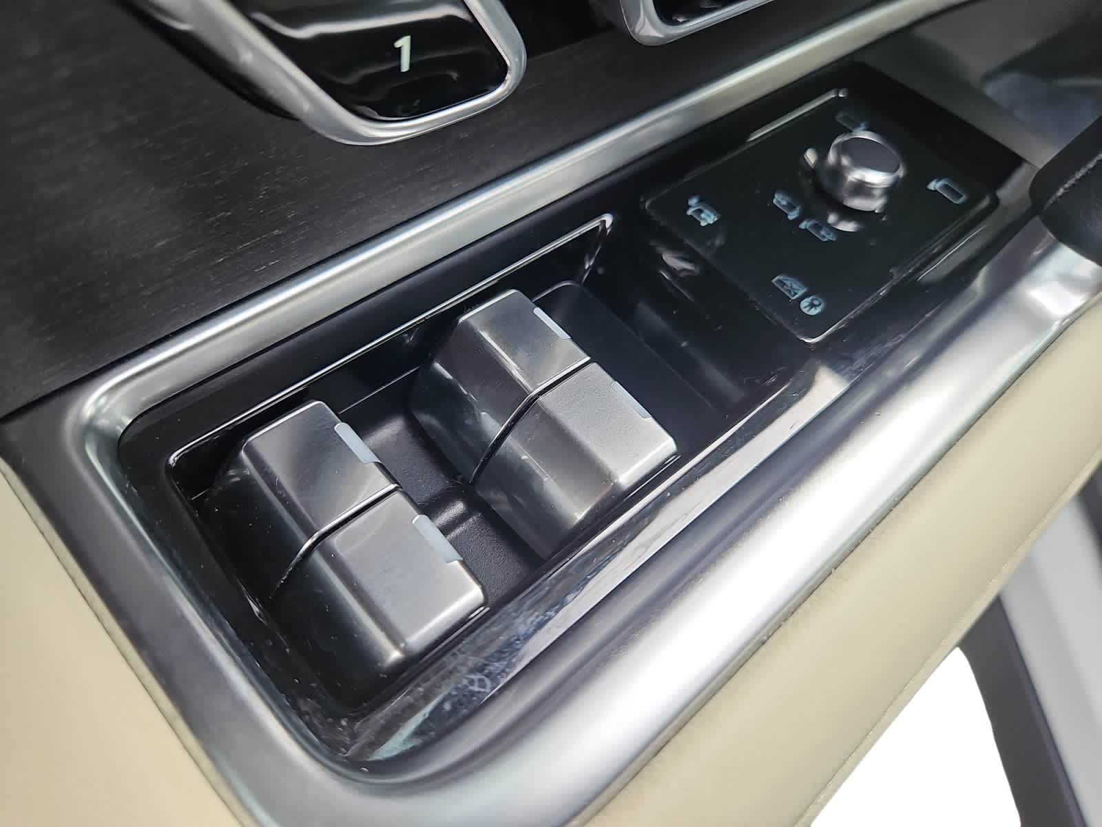 used 2023 Land Rover Range Rover car, priced at $94,998