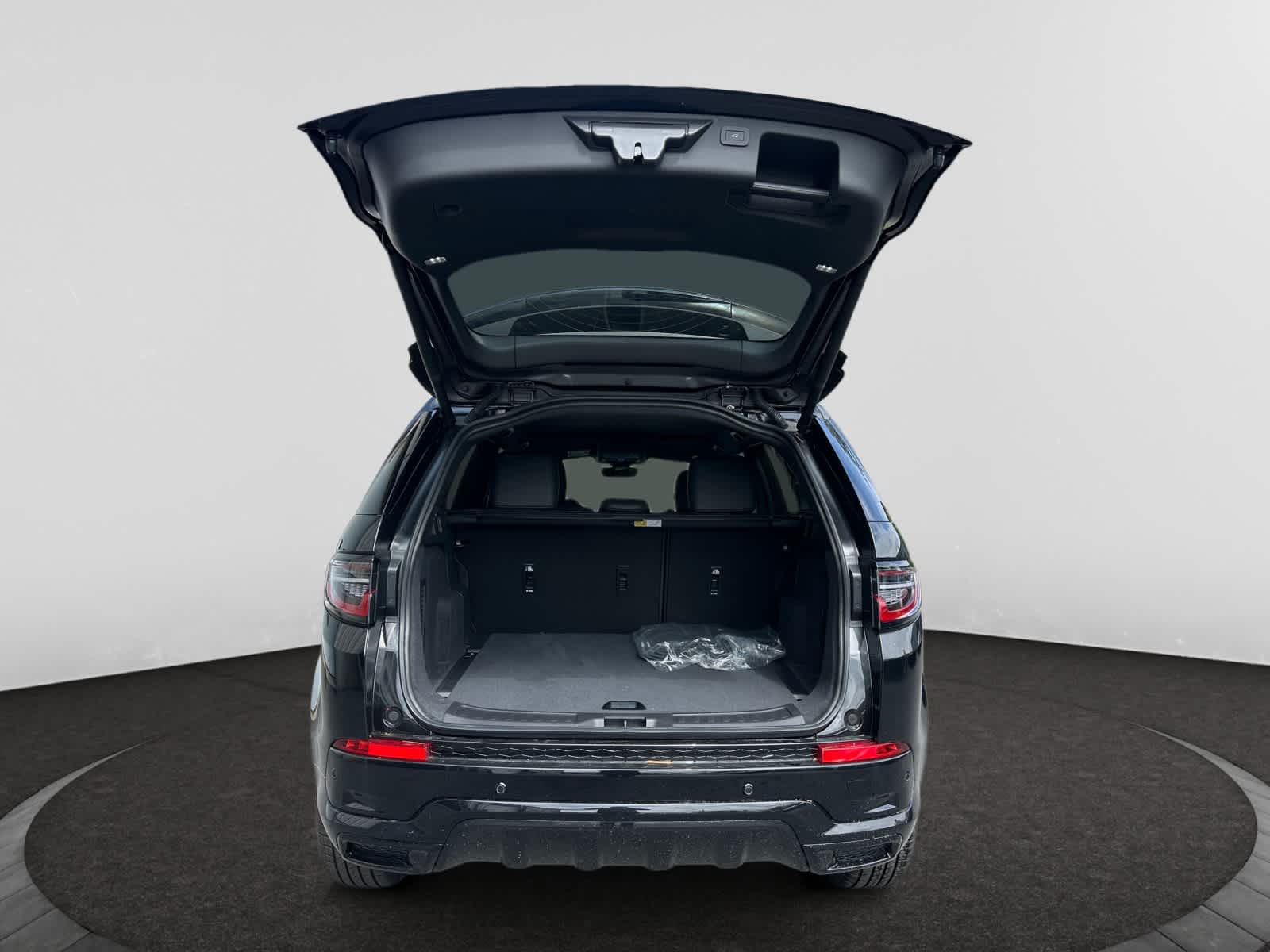 new 2025 Land Rover Discovery Sport car, priced at $57,480
