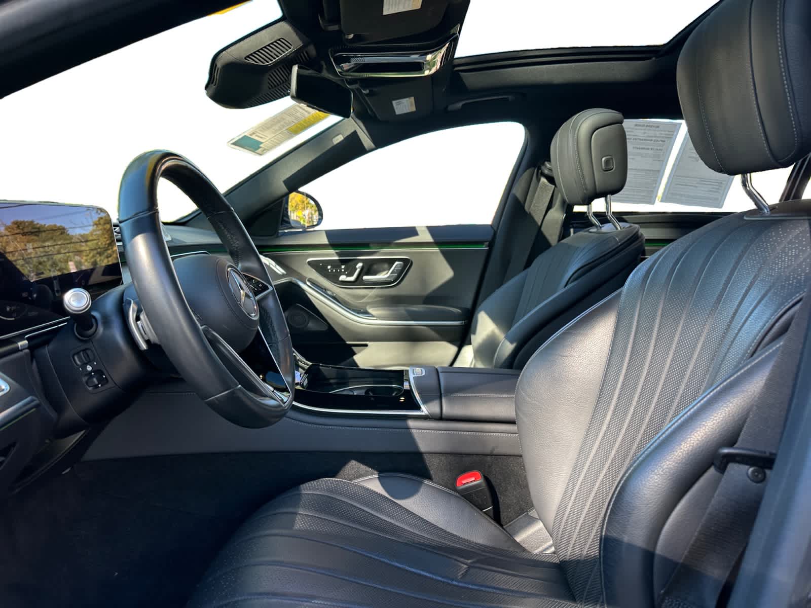 used 2022 Mercedes-Benz S-Class car, priced at $55,998