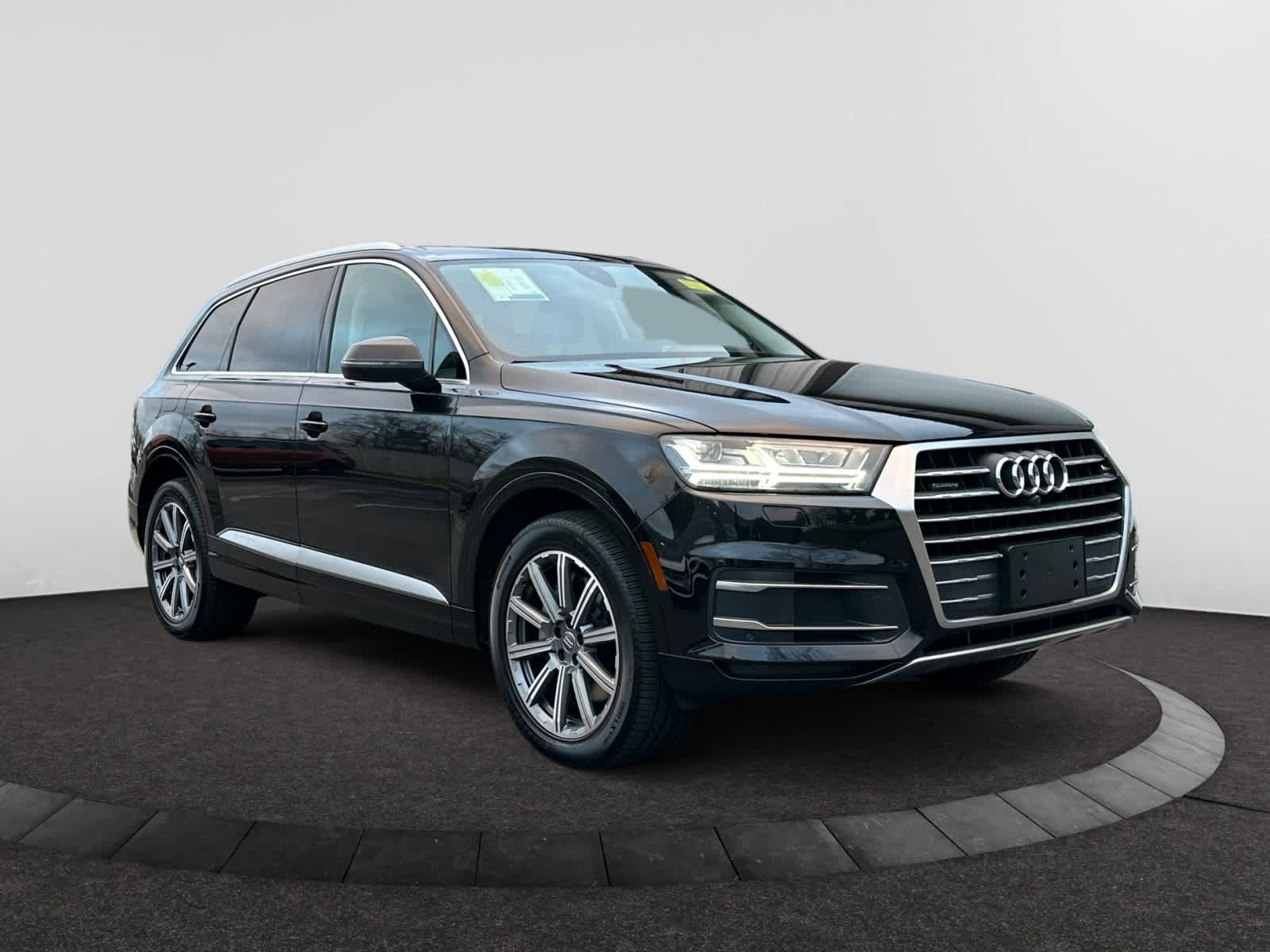 used 2019 Audi Q7 car, priced at $21,750