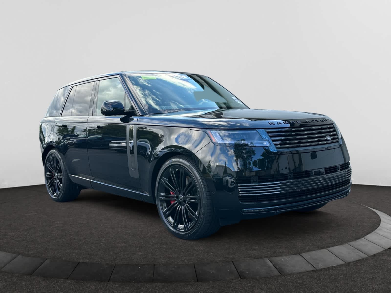new 2025 Land Rover Range Rover car, priced at $229,165
