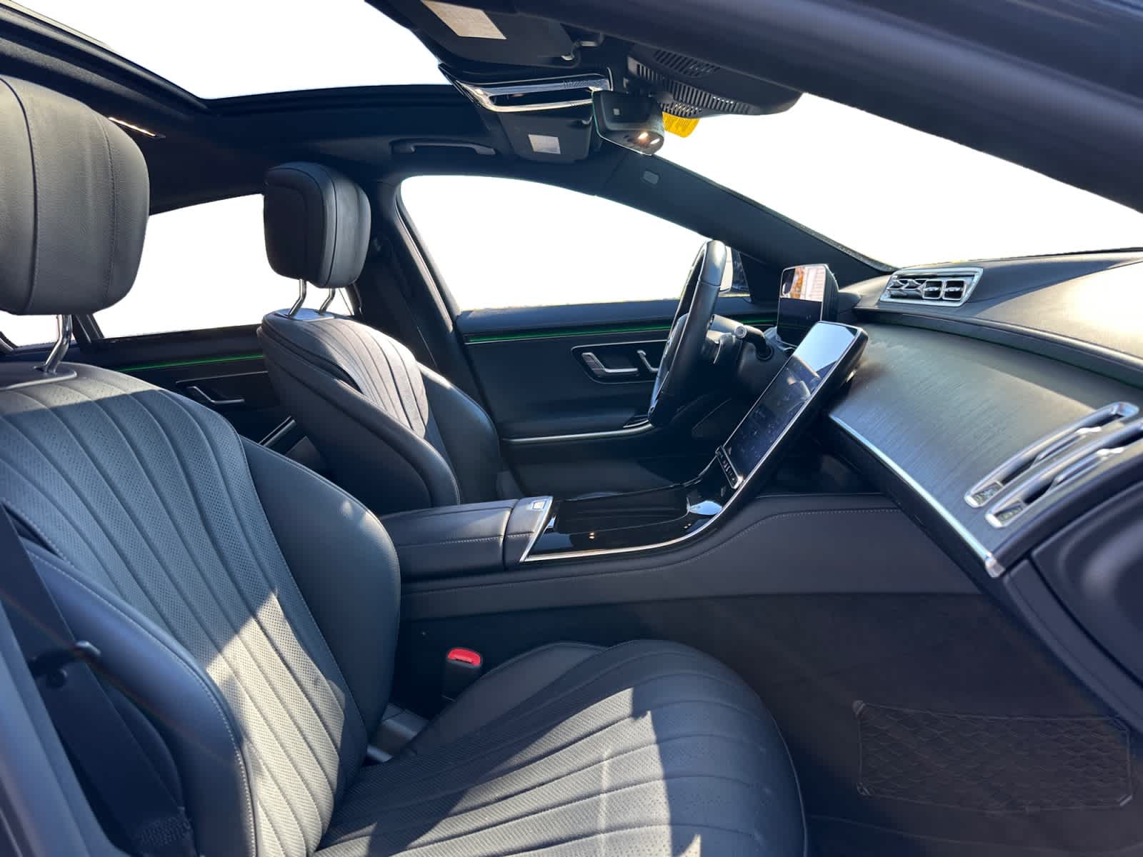 used 2022 Mercedes-Benz S-Class car, priced at $55,998