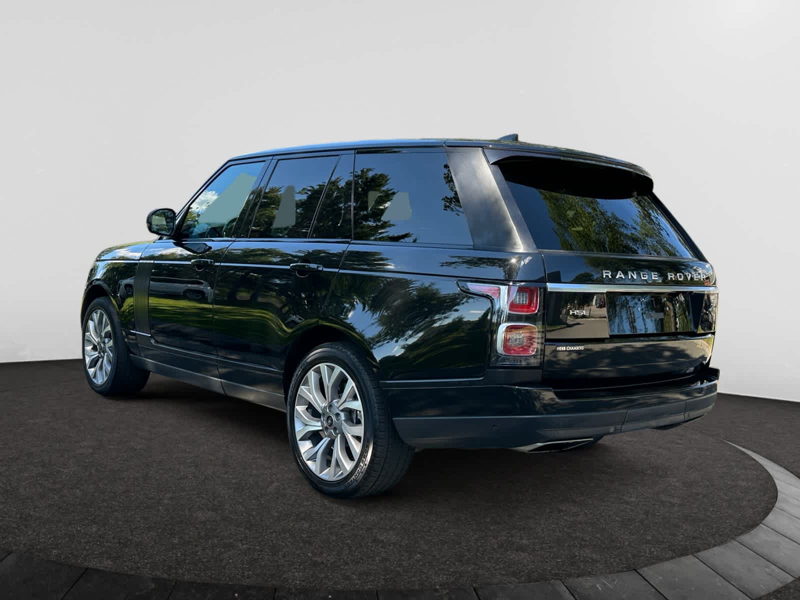used 2018 Land Rover Range Rover car, priced at $31,998