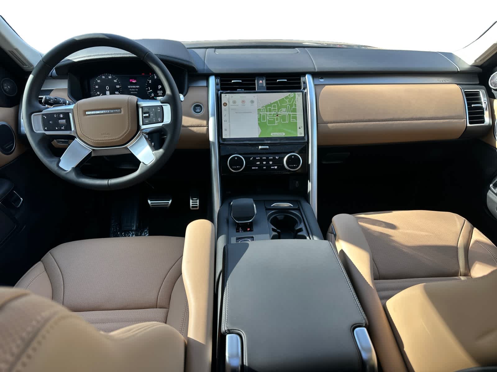 new 2026 Land Rover Discovery car, priced at $91,496