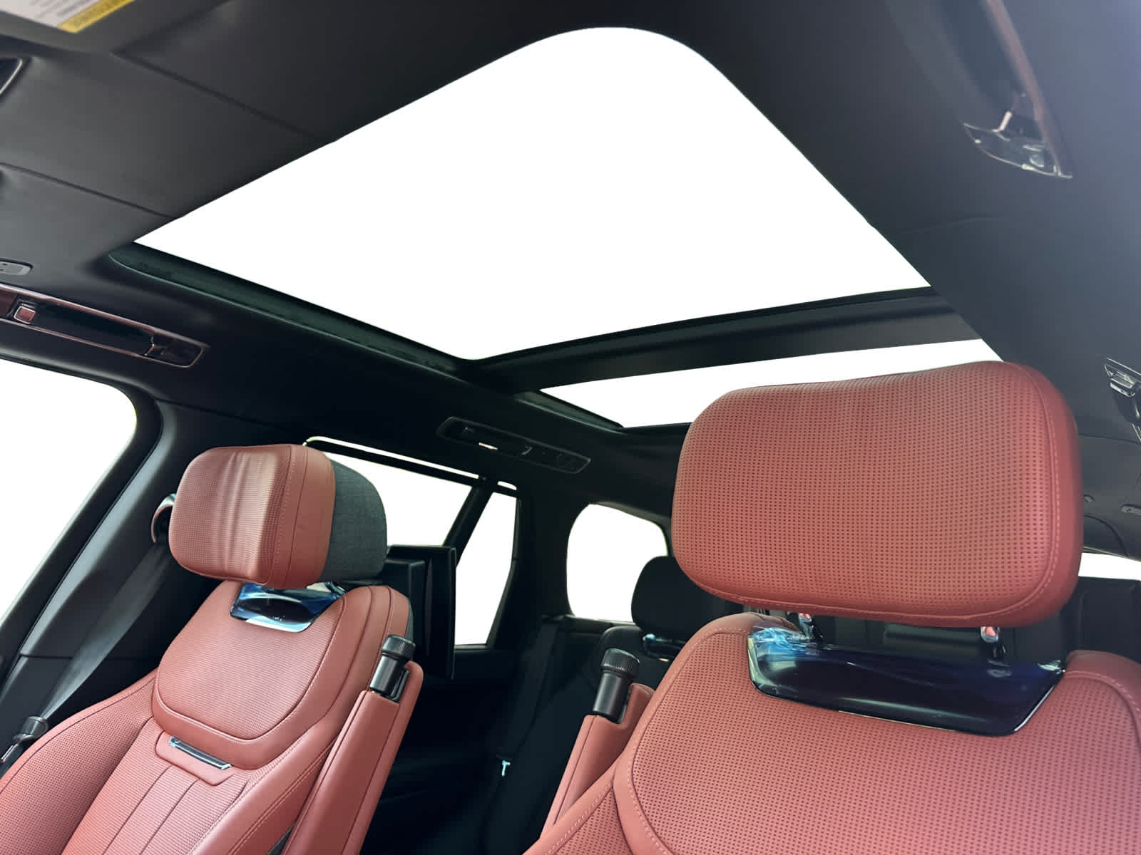 new 2025 Land Rover Range Rover car, priced at $229,165