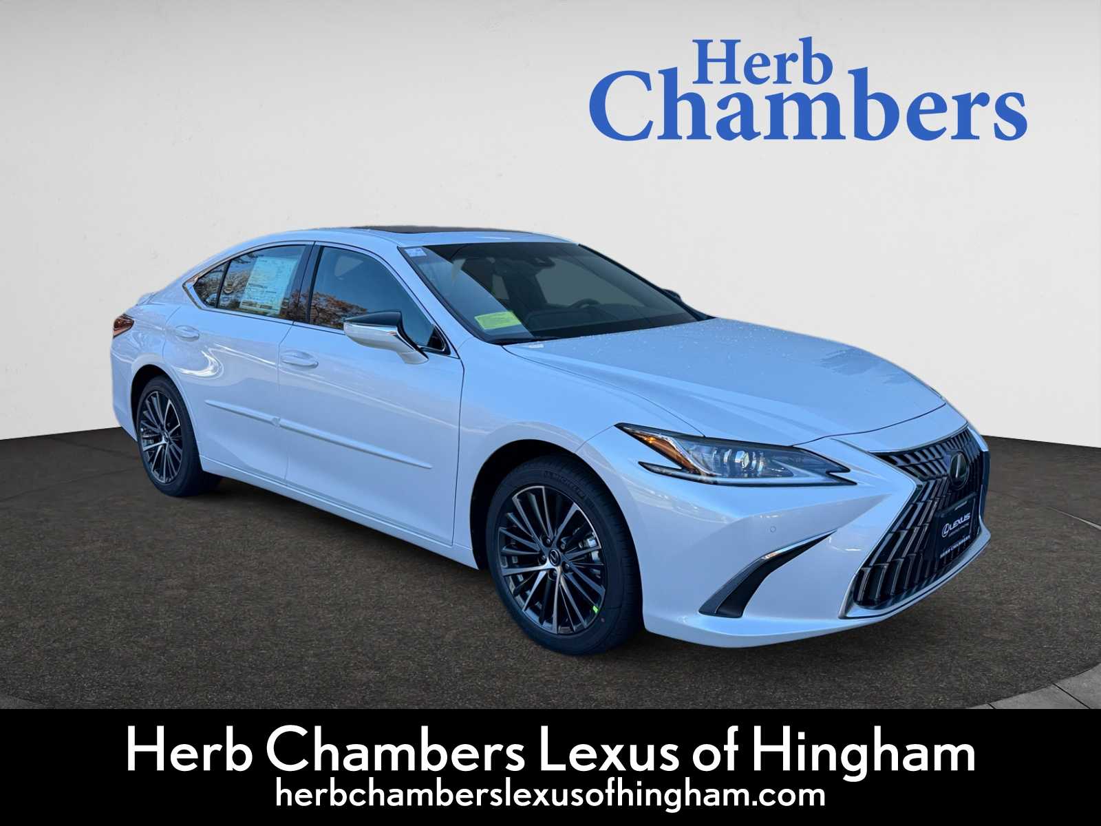 new 2025 Lexus ES car