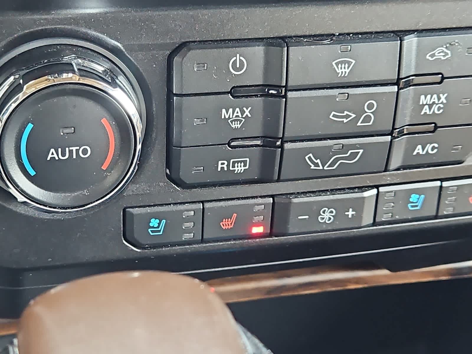 used 2019 Ford F-150 car, priced at $24,998