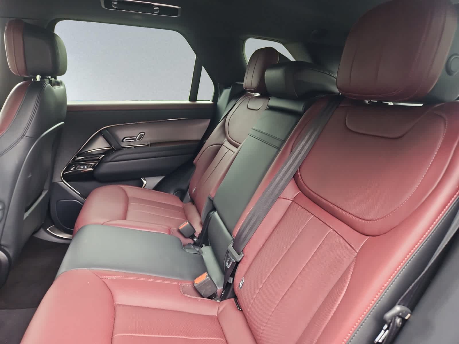used 2025 Land Rover Range Rover Sport car, priced at $87,998