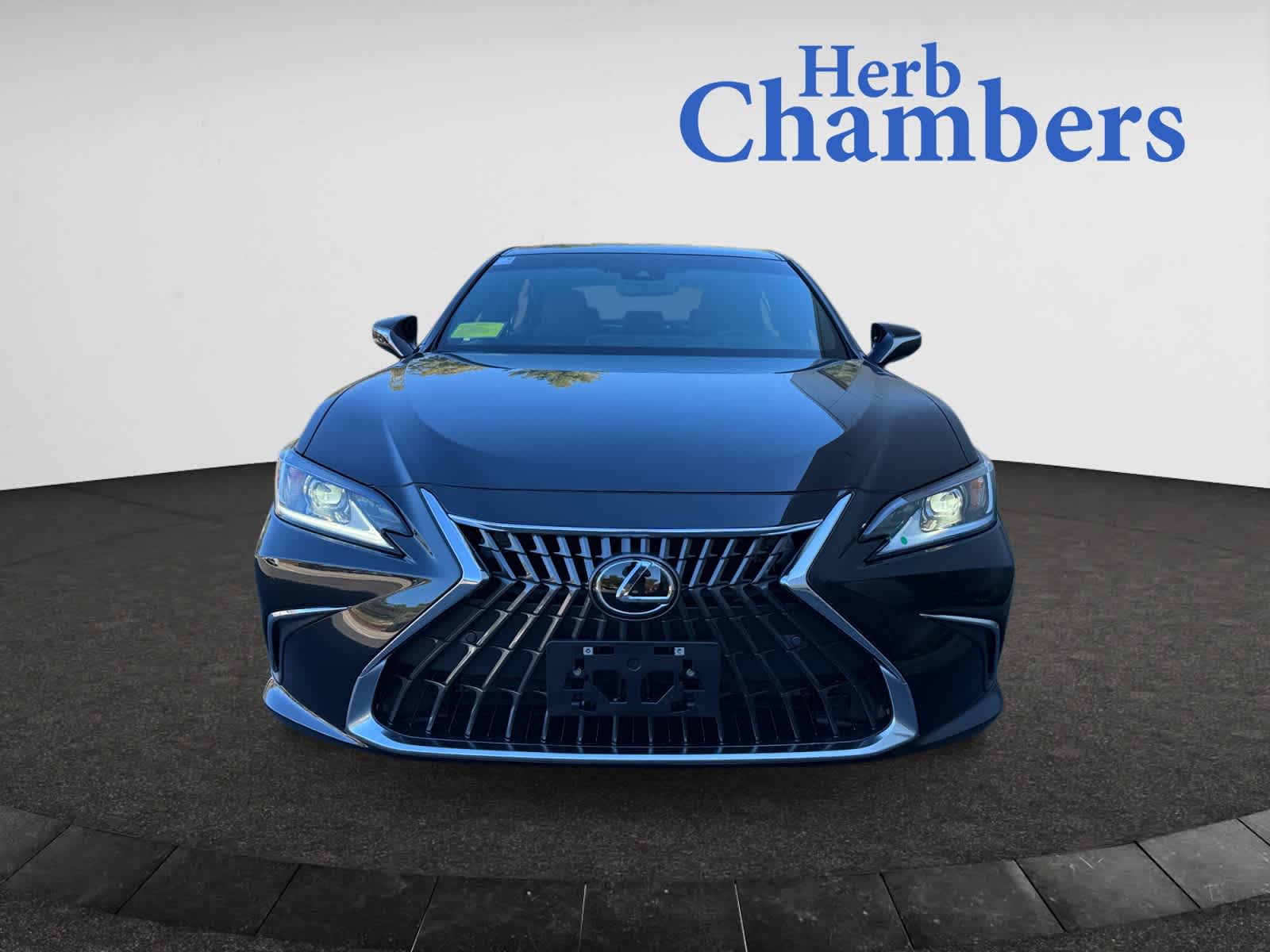 new 2025 Lexus ES car