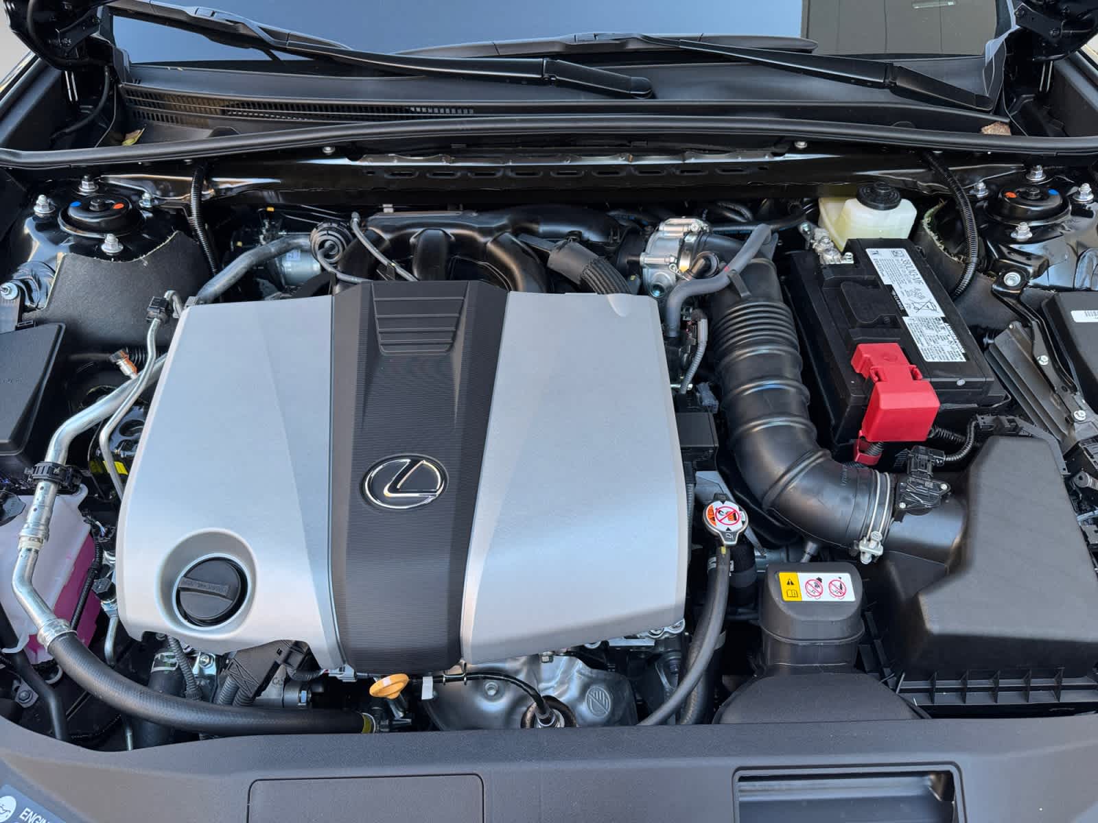 new 2025 Lexus ES car