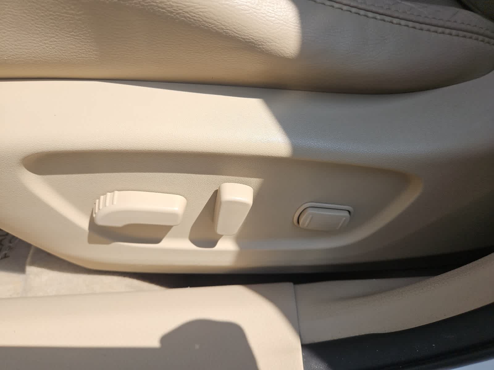 used 2015 Nissan Rogue car, priced at $9,588