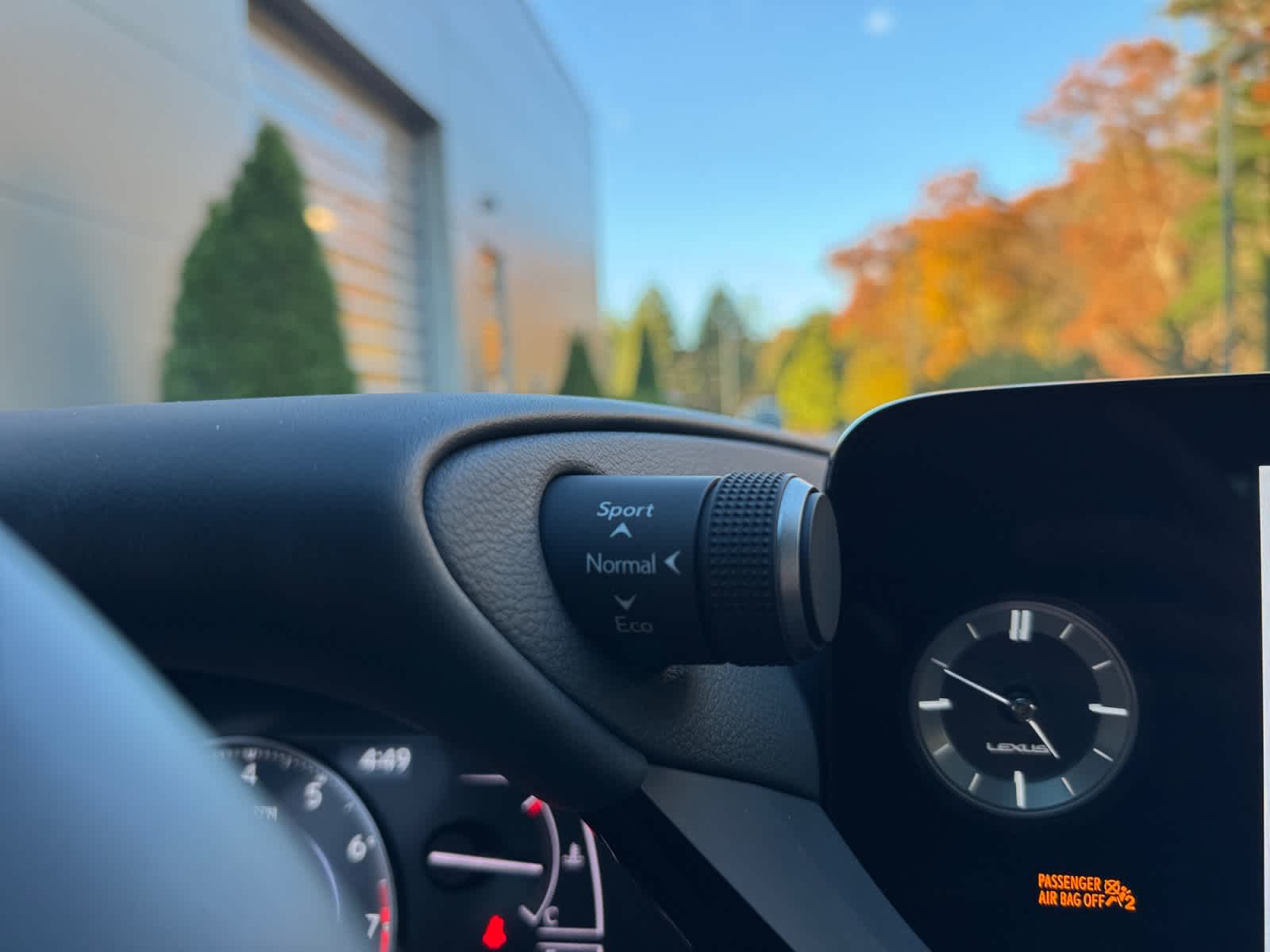 new 2025 Lexus ES car