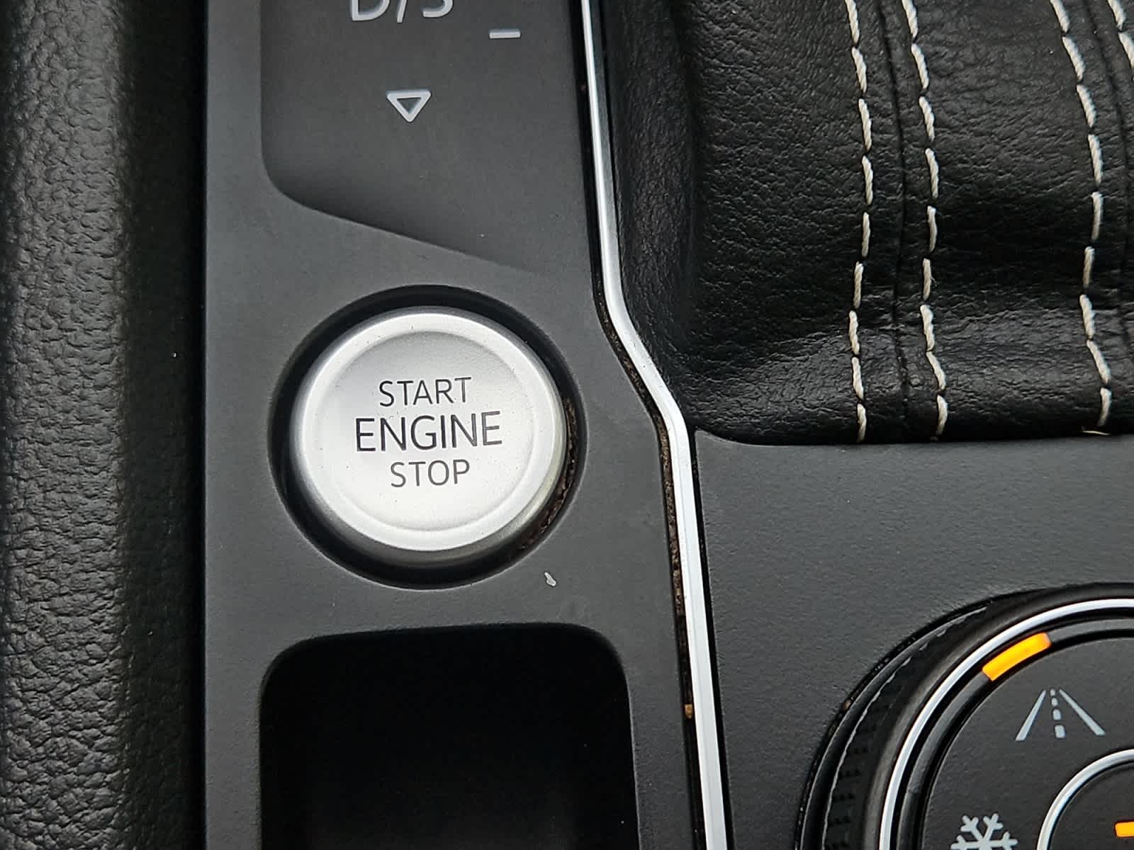 used 2022 Volkswagen Atlas car, priced at $33,998