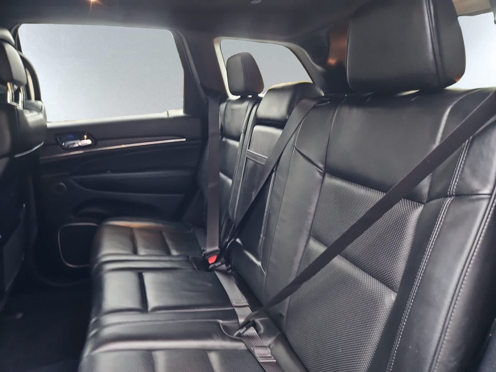 used 2020 Jeep Grand Cherokee car, priced at $23,998