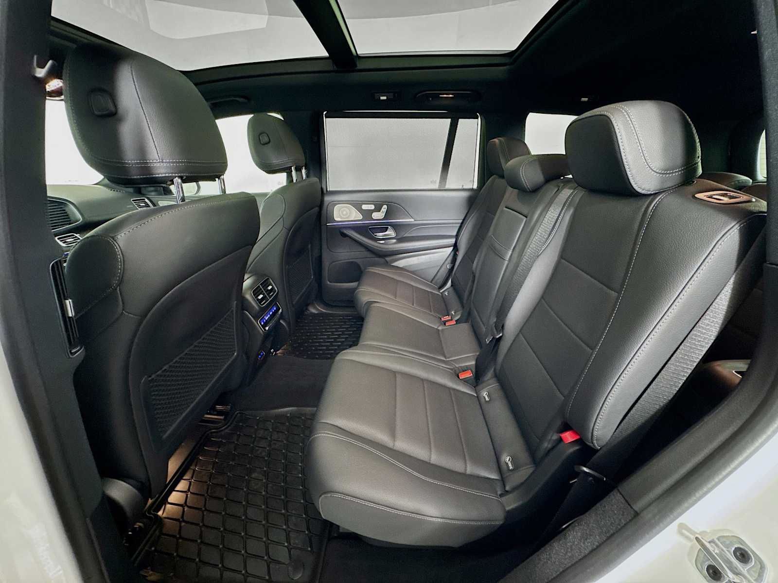 used 2025 Mercedes-Benz GLS car, priced at $77,998