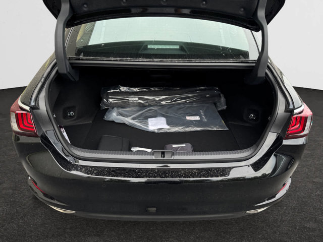 new 2025 Lexus ES car