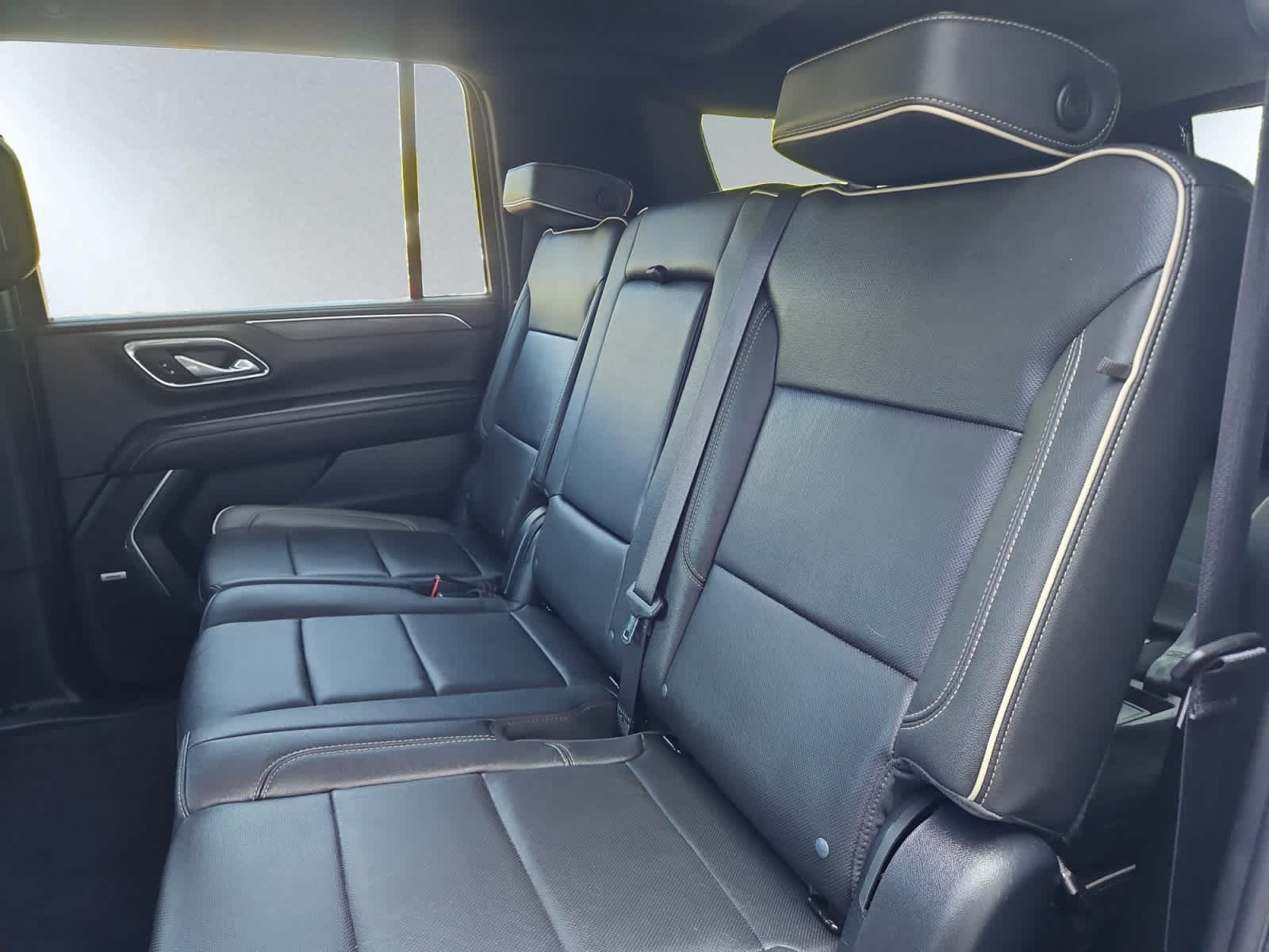 used 2023 GMC Yukon XL car, priced at $47,988