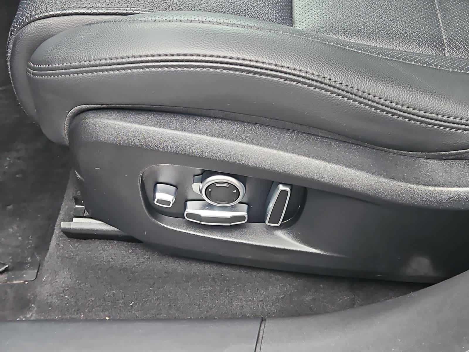 used 2022 Jaguar F-PACE car, priced at $29,998