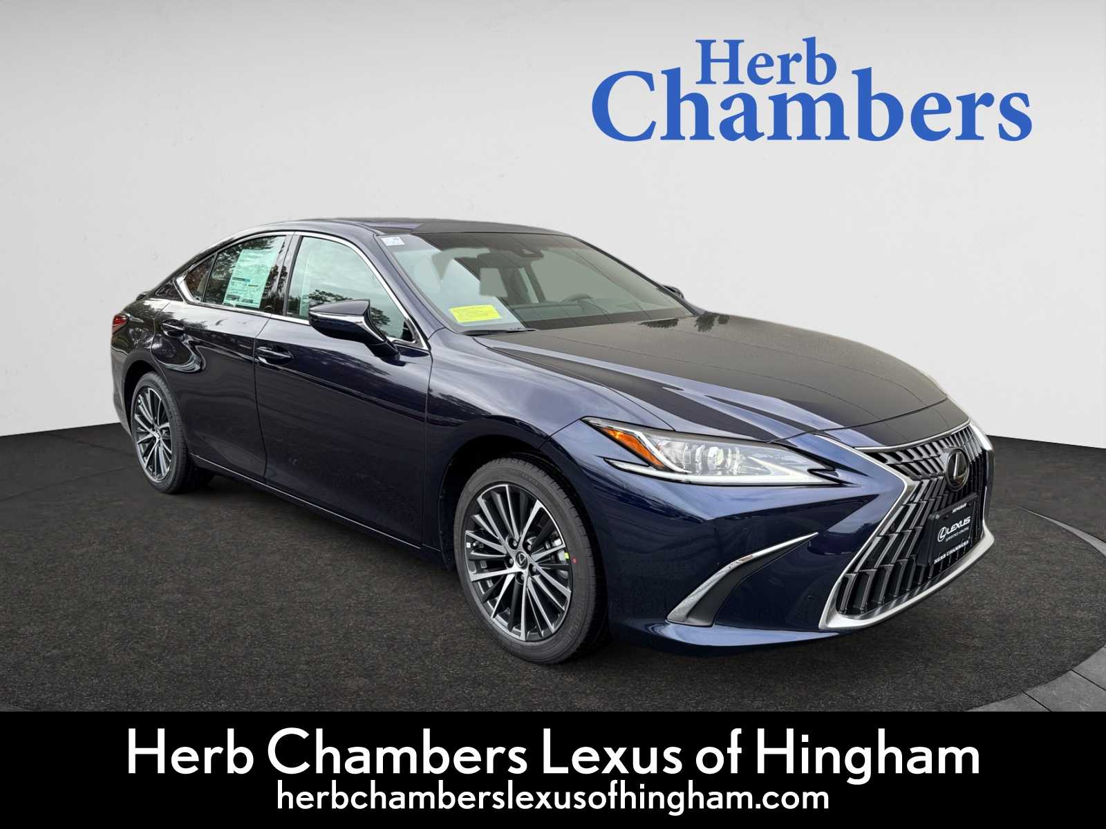 new 2025 Lexus ES car