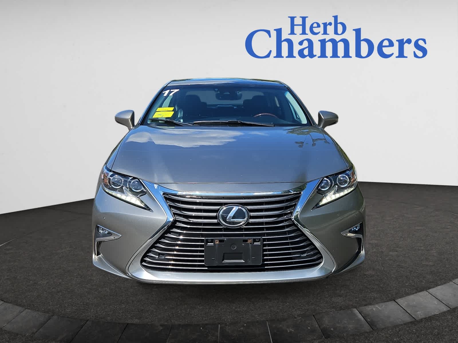used 2017 Lexus ES car, priced at $20,998