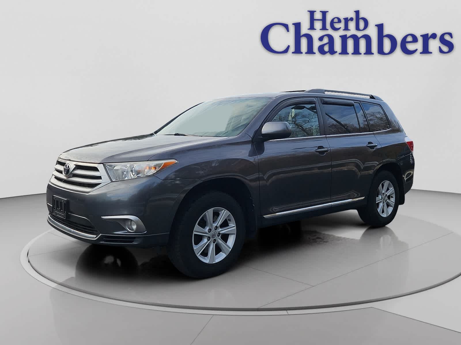 used 2013 Toyota Highlander car, priced at $12,998