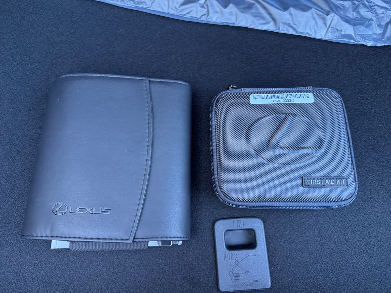 new 2025 Lexus ES car