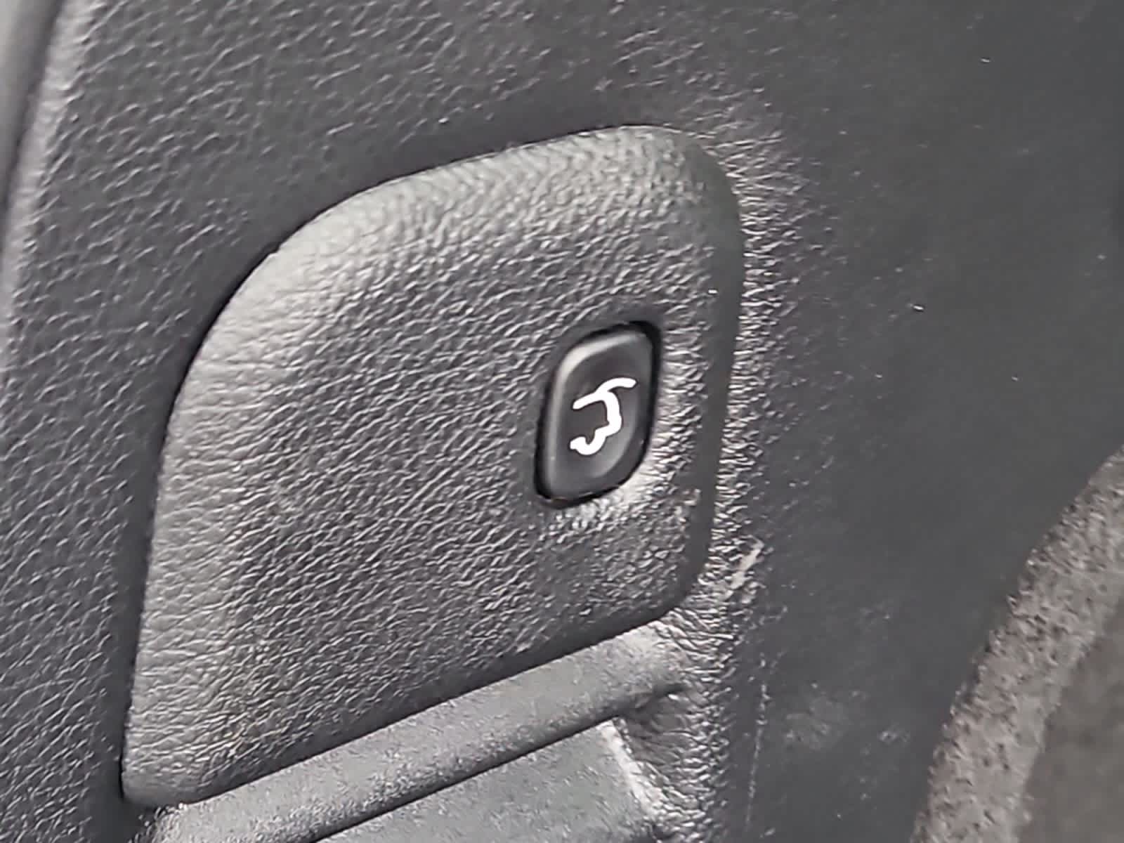 used 2020 Jeep Grand Cherokee car, priced at $23,998