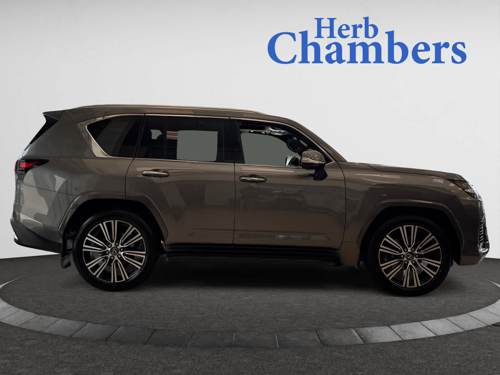 new 2025 Lexus LX 600 car