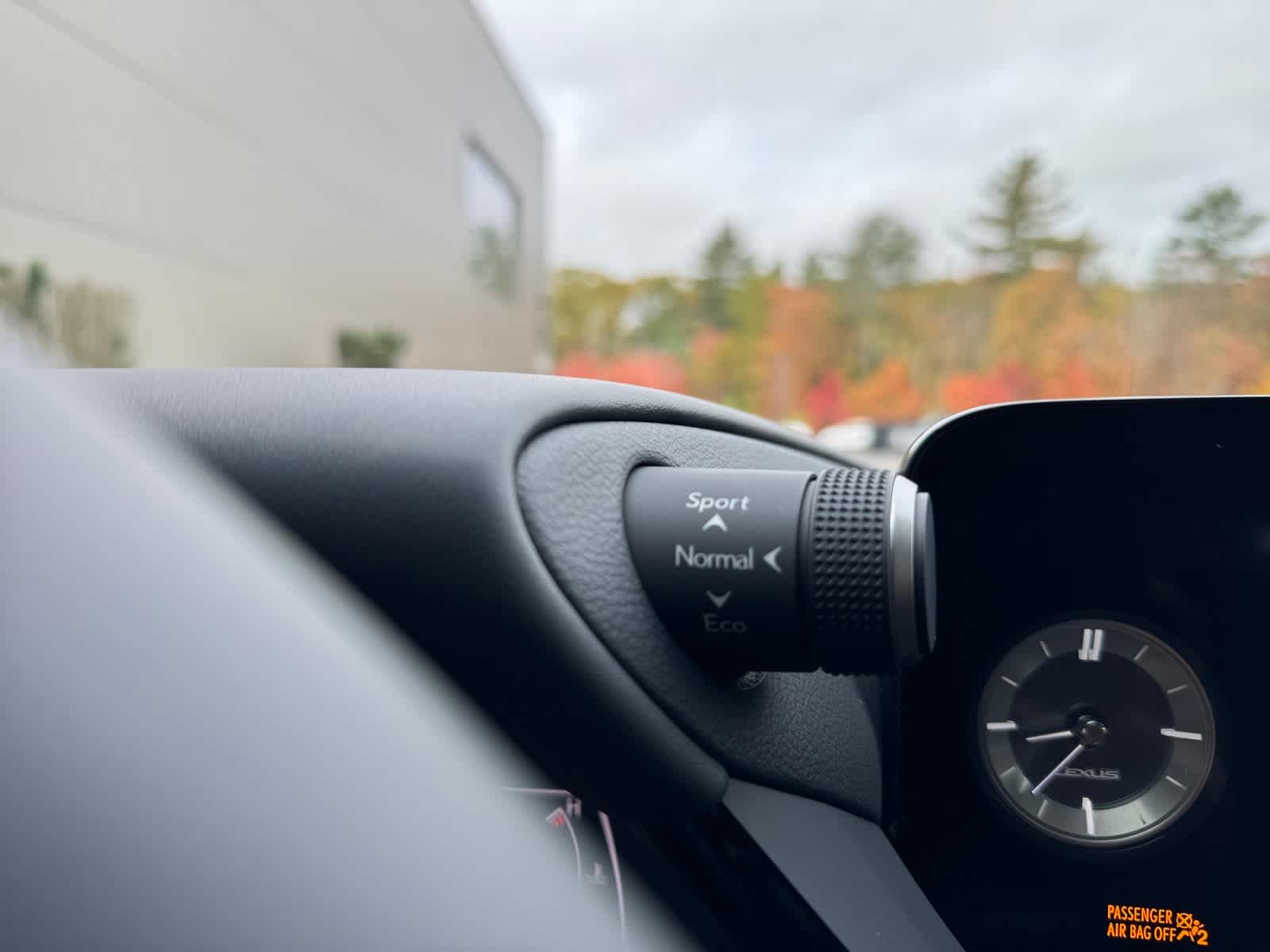 new 2025 Lexus ES car