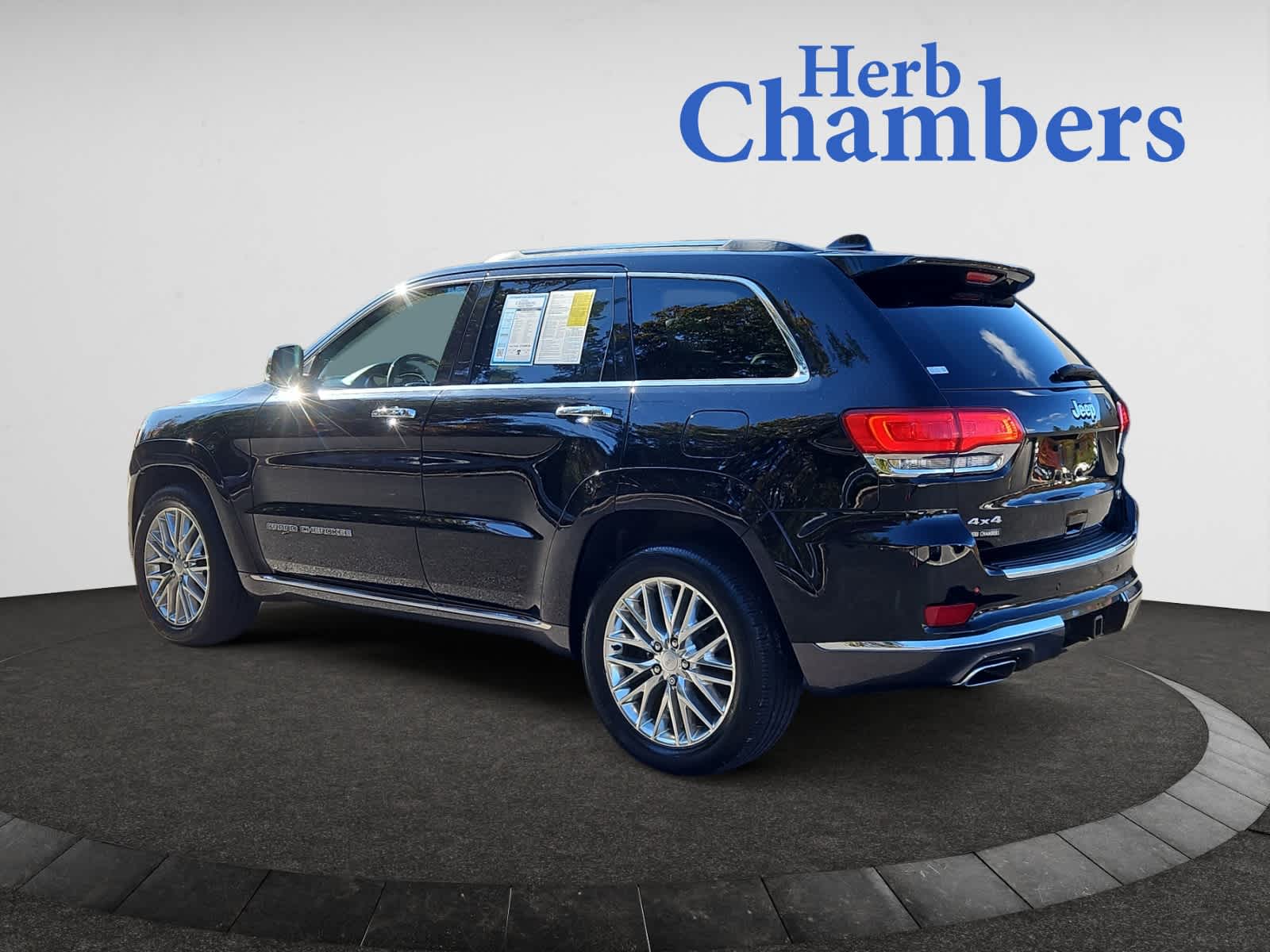 used 2018 Jeep Grand Cherokee car, priced at $19,998