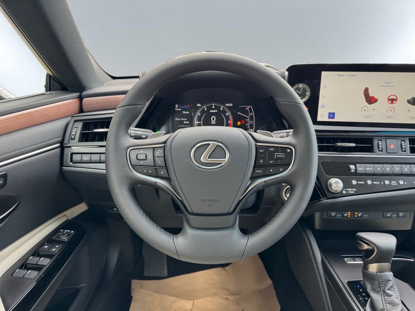 new 2025 Lexus ES car