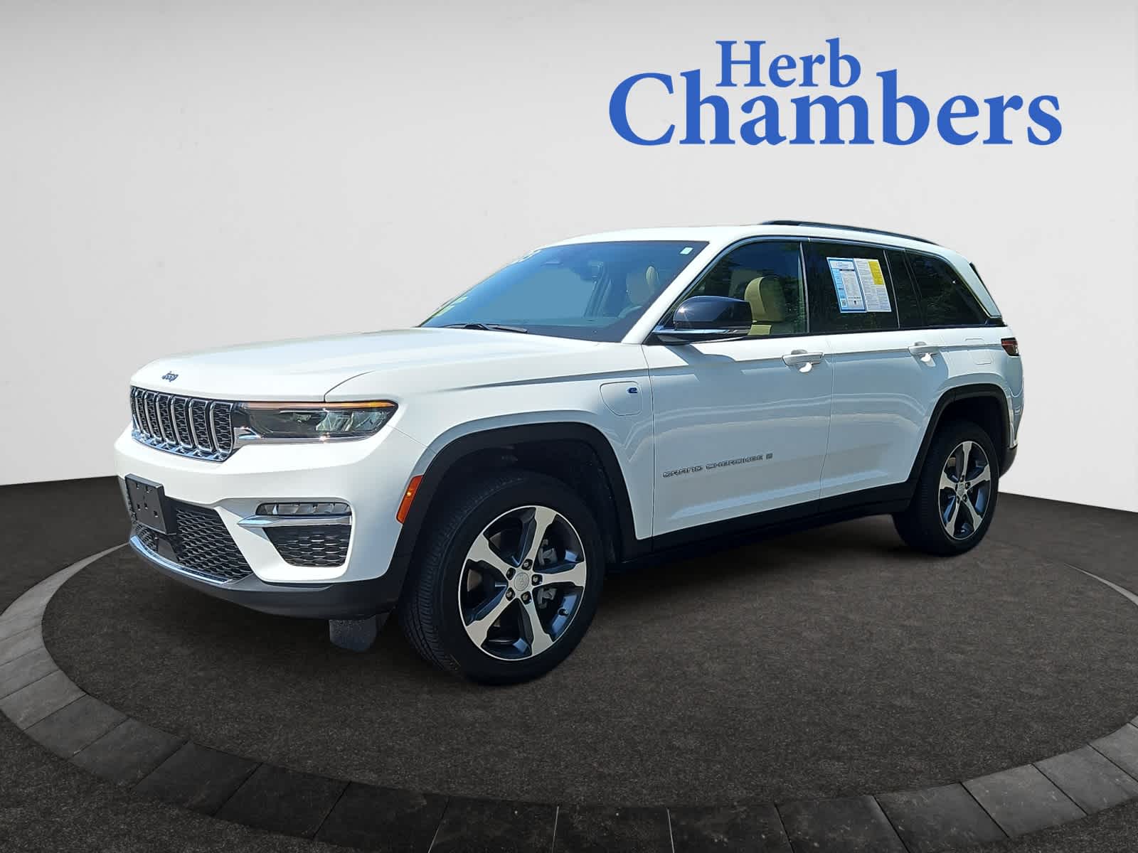used 2023 Jeep Grand Cherokee 4xe car, priced at $32,998