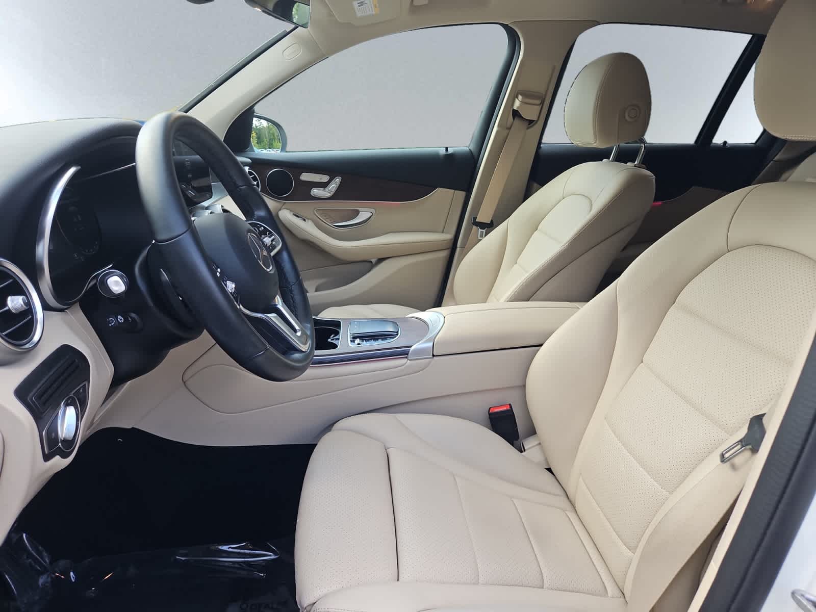used 2022 Mercedes-Benz GLC car, priced at $29,488