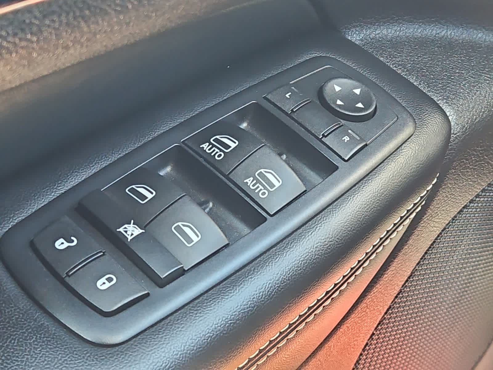 used 2016 Jeep Grand Cherokee car, priced at $16,998