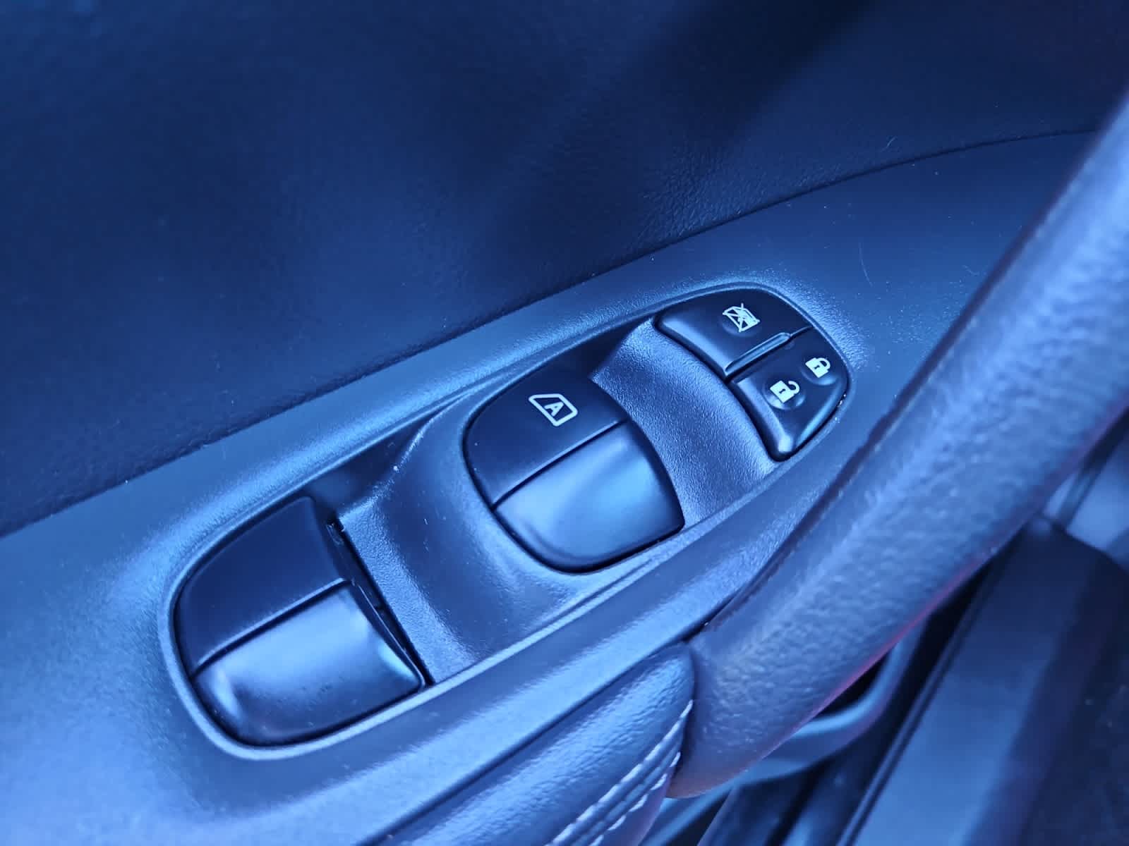 used 2019 Nissan Rogue car, priced at $15,498