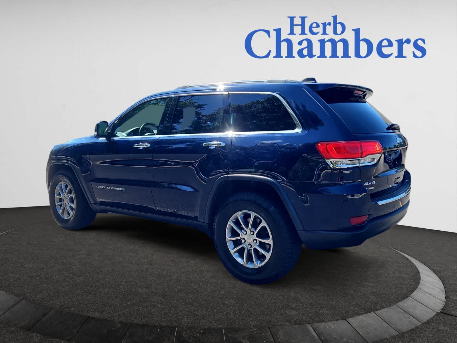 used 2016 Jeep Grand Cherokee car, priced at $16,998