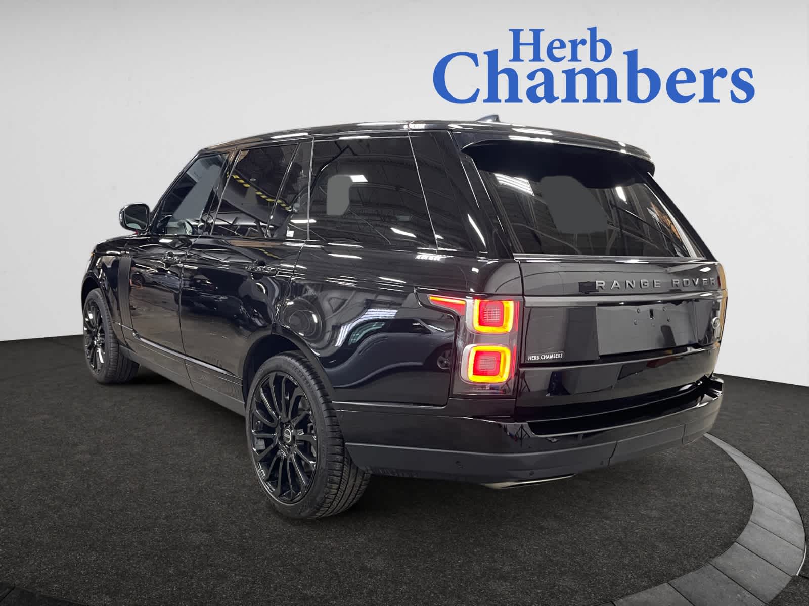 used 2021 Land Rover Range Rover car, priced at $27,998