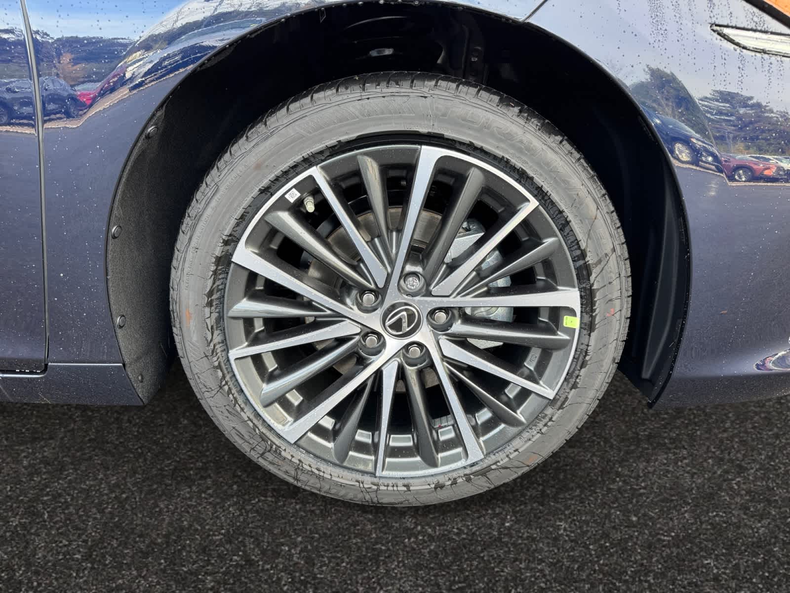 new 2025 Lexus ES car