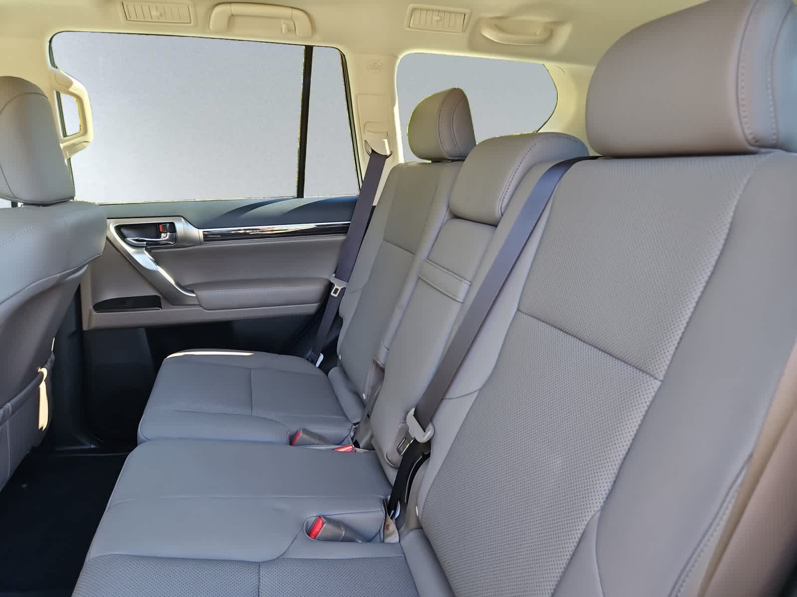 used 2023 Lexus GX 460 car, priced at $56,998
