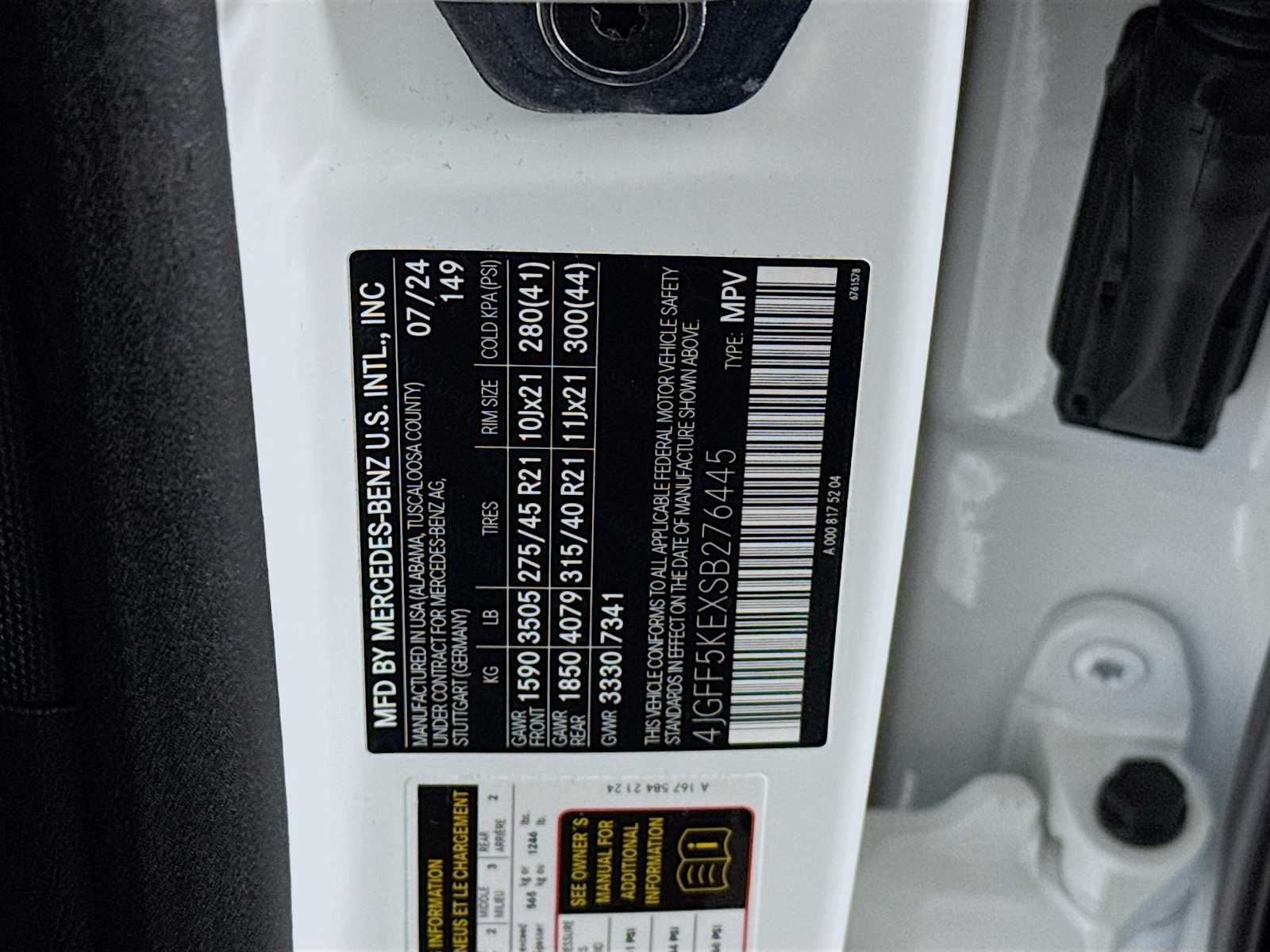 used 2025 Mercedes-Benz GLS car, priced at $77,998