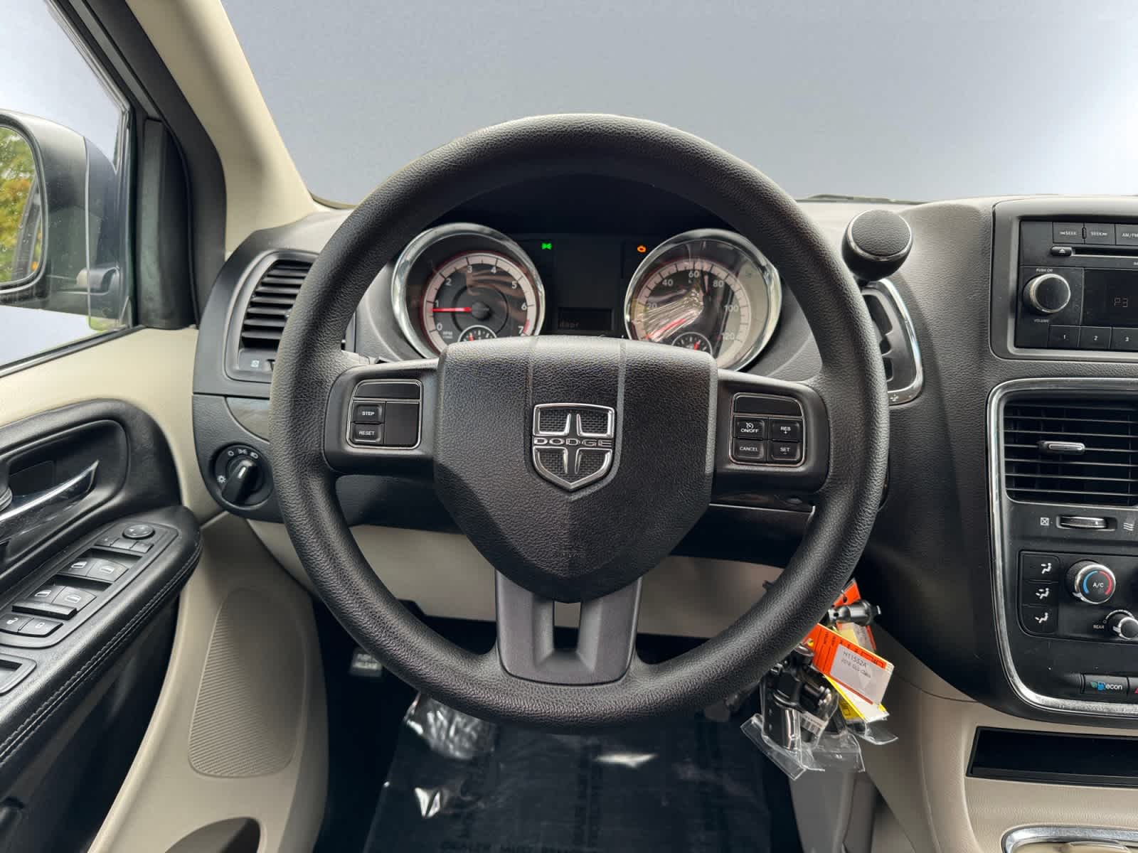 used 2014 Dodge Grand Caravan car, priced at $8,998