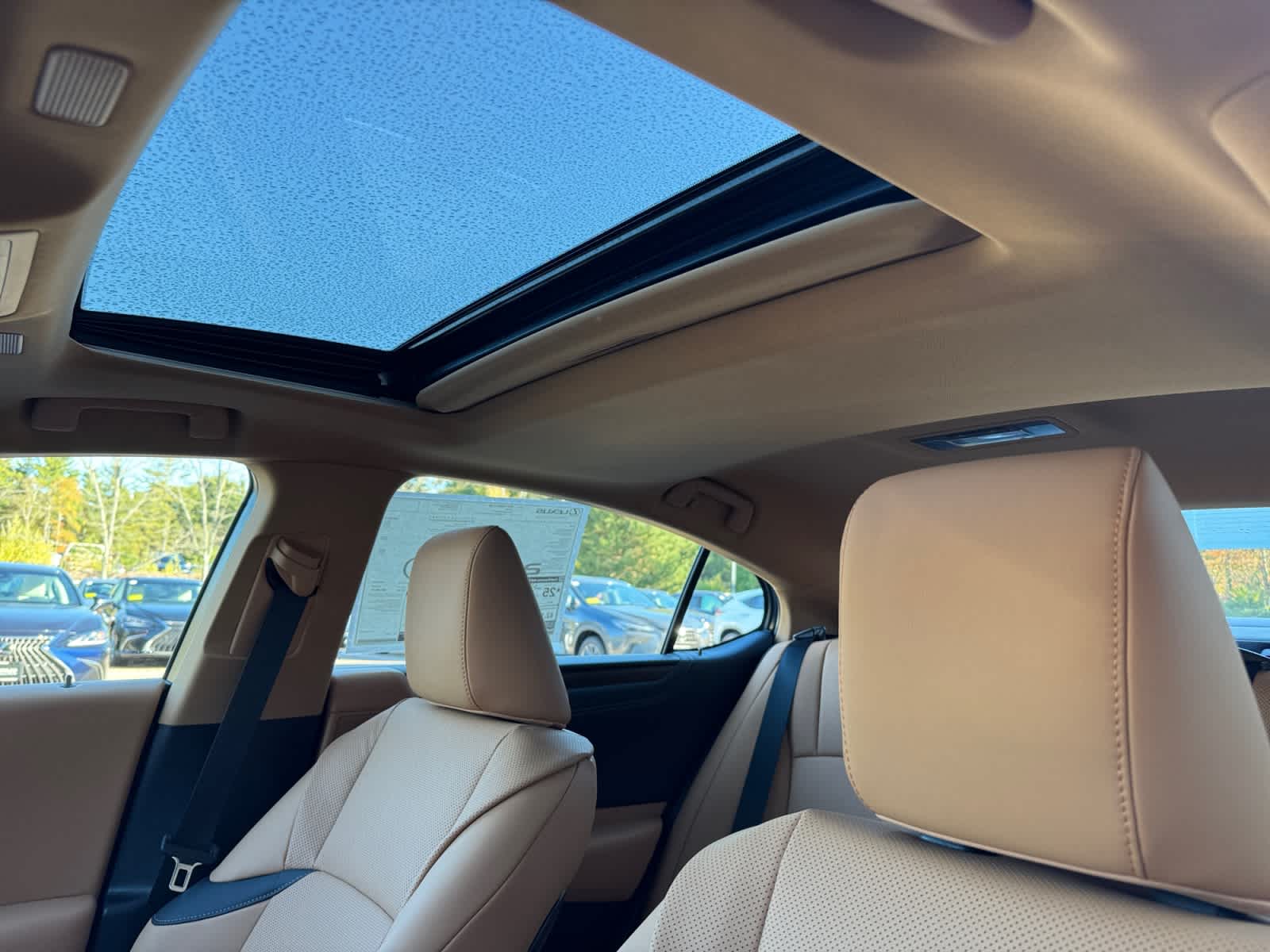 new 2025 Lexus ES car