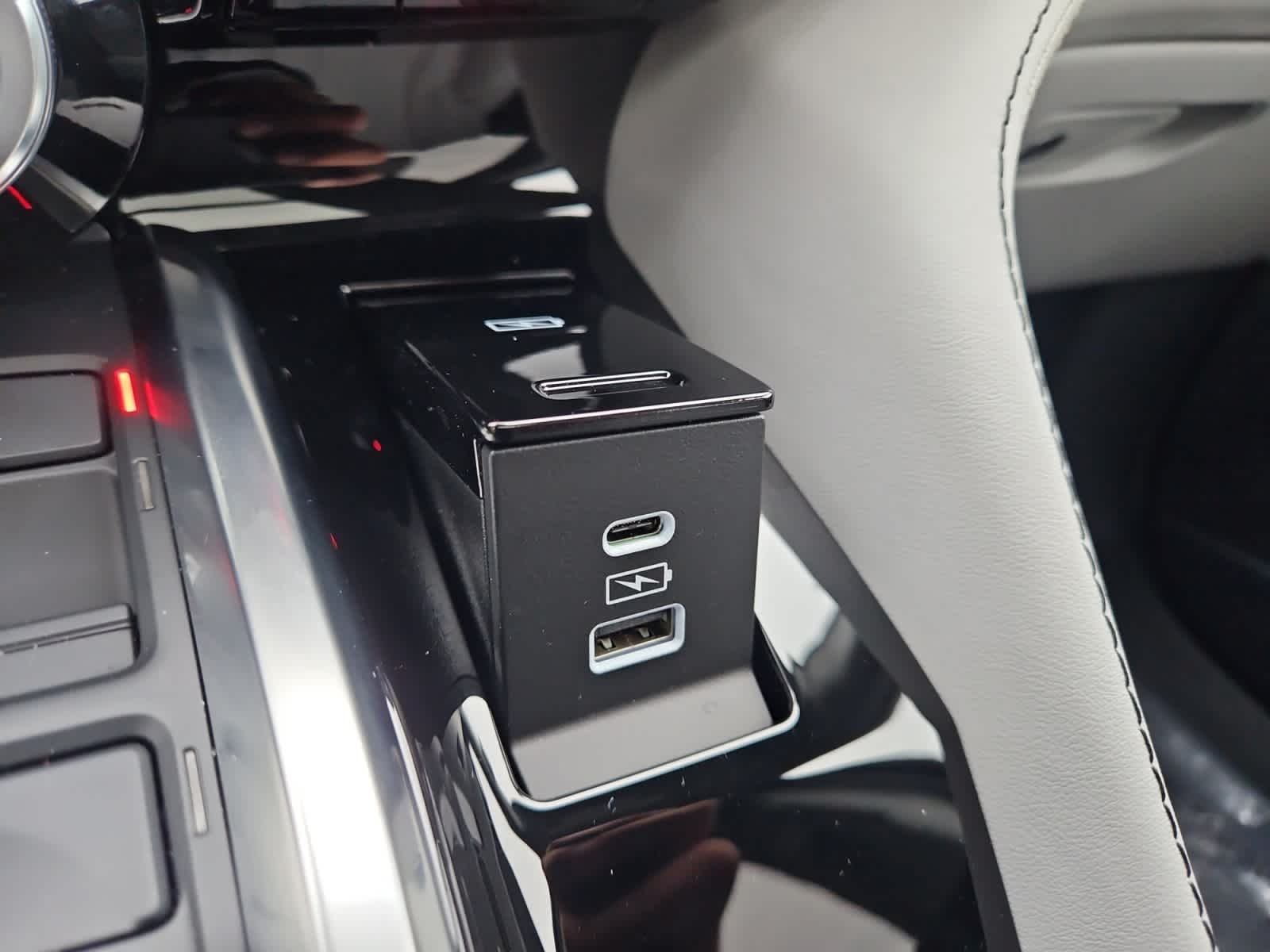 used 2026 Acura MDX car, priced at $60,998