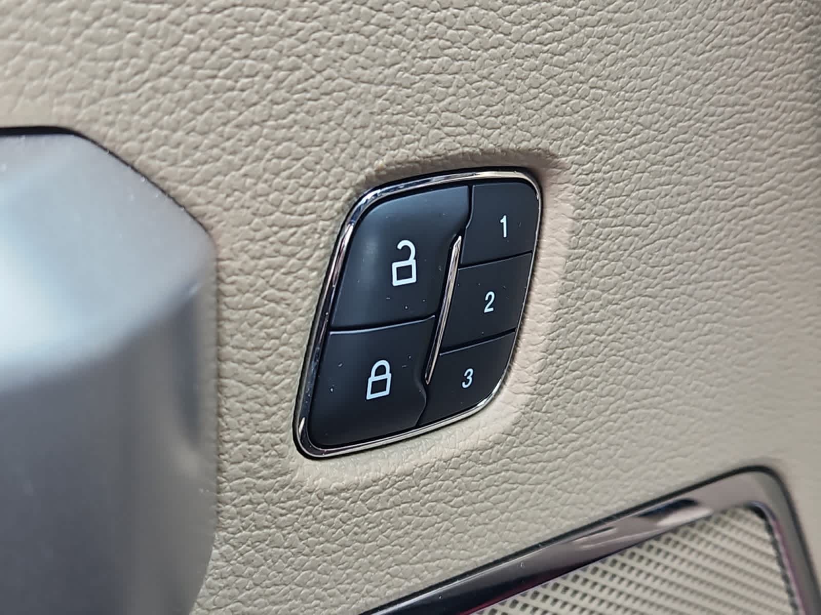 used 2019 Ford F-150 car, priced at $24,998