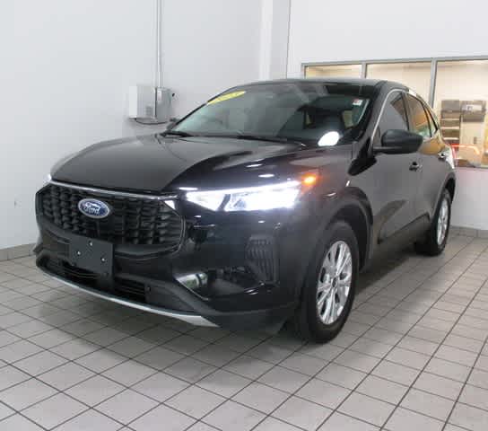 used 2023 Ford Escape car, priced at $15,998