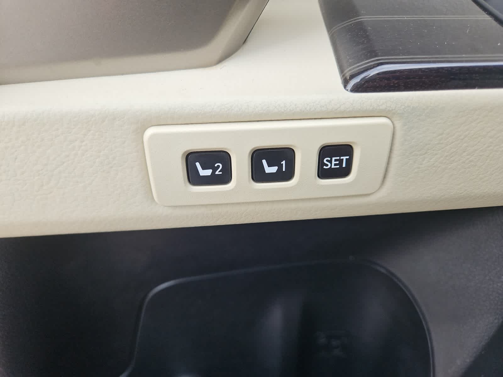 used 2020 Lexus GX 460 car, priced at $42,998